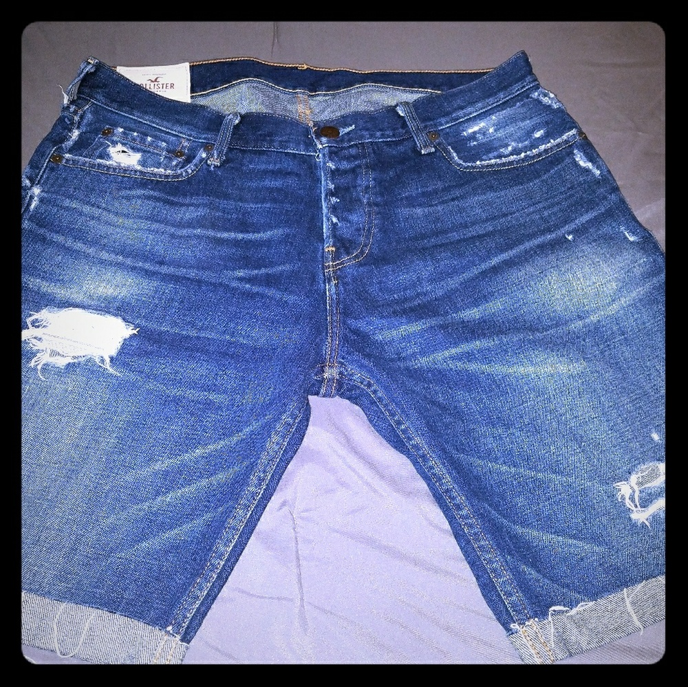 Hollister distressed jean shorts